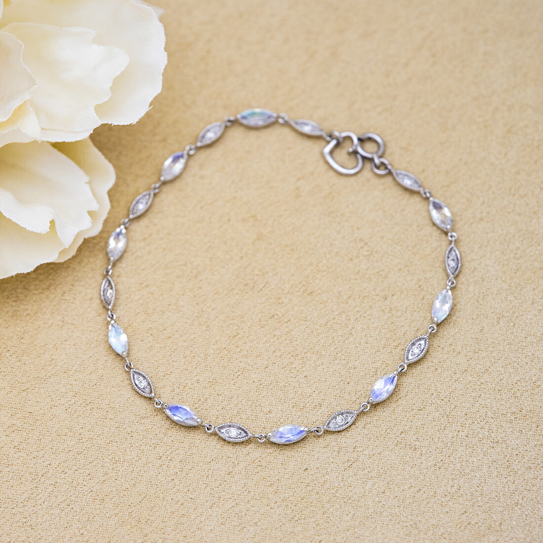 umu -アム- FINE JEWELRY STUIDIOブルームーンストーン ダイヤモンド ブレスレット 「agio」br0001_1.jpg
