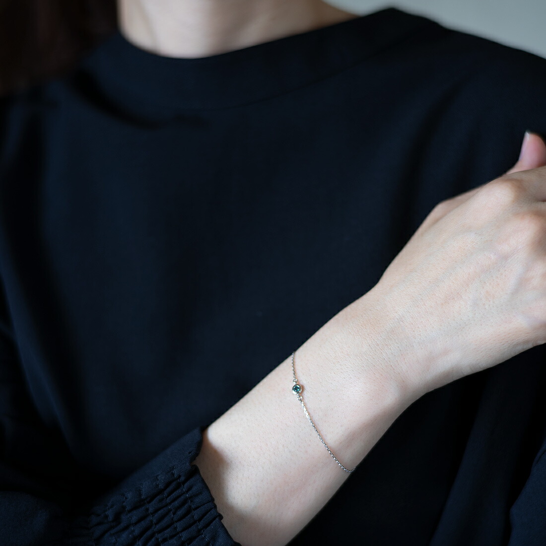 umu -アム- FINE JEWELRY STUIDIOアレキサンドライト ブレスレット 「rullare」br0006_i3.jpg