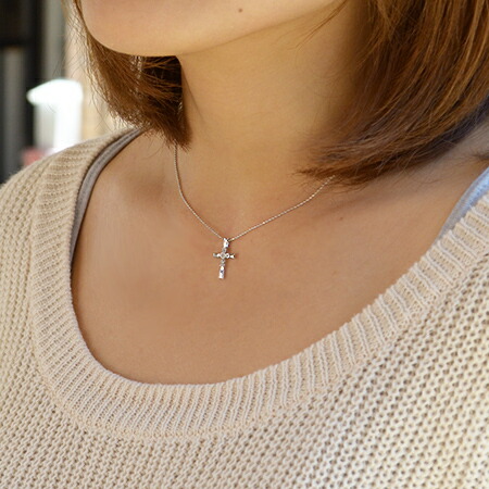 umu -アム- FINE JEWELRY STUIDIOダイヤモンド 0.1ct クロス ペンダントトップimg61307305.jpg