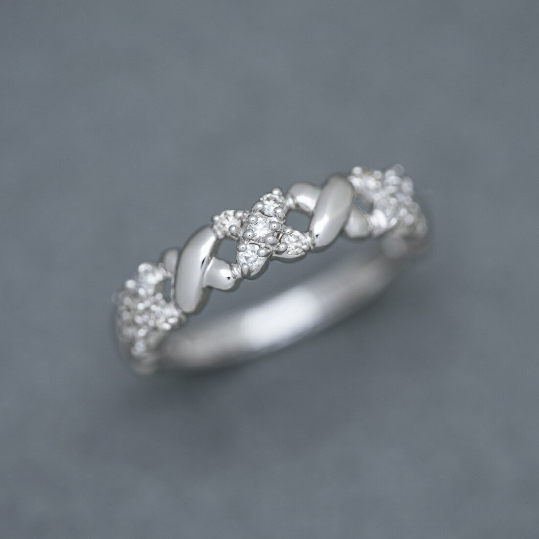 umu -アム- FINE JEWELRY STUIDIOダイヤモンド 0.2ct フラワーモチーフ リングdj0041_kanban2.jpg
