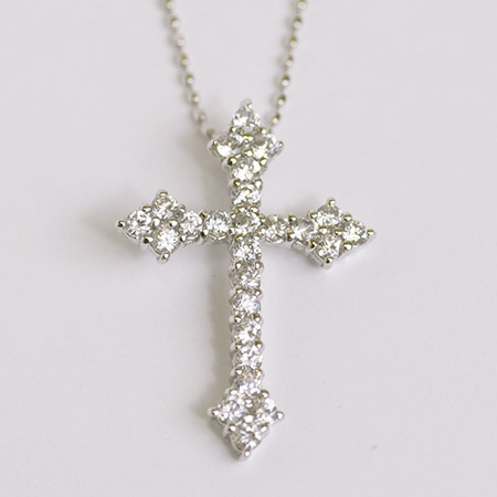 umu -アム- FINE JEWELRY STUIDIOダイヤモンド 0.5ct クロス ペンダントトップimg61755339.jpg