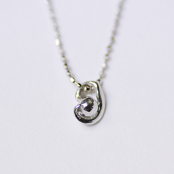 umu -アム- FINE JEWELRY STUIDIOダイヤモンド 0.1ct ペンダントimg62539667.jpg