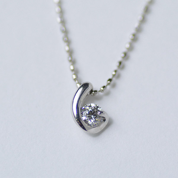 umu -アム- FINE JEWELRY STUIDIOダイヤモンド 0.1ct ペンダントimg62539680.jpg