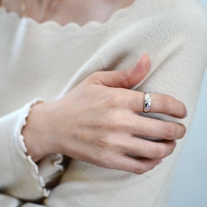 umu -アム- FINE JEWELRY STUIDIOK10 ピンクキュービックジルコニア フラワーモチーフ リングkk0113_i3.jpg