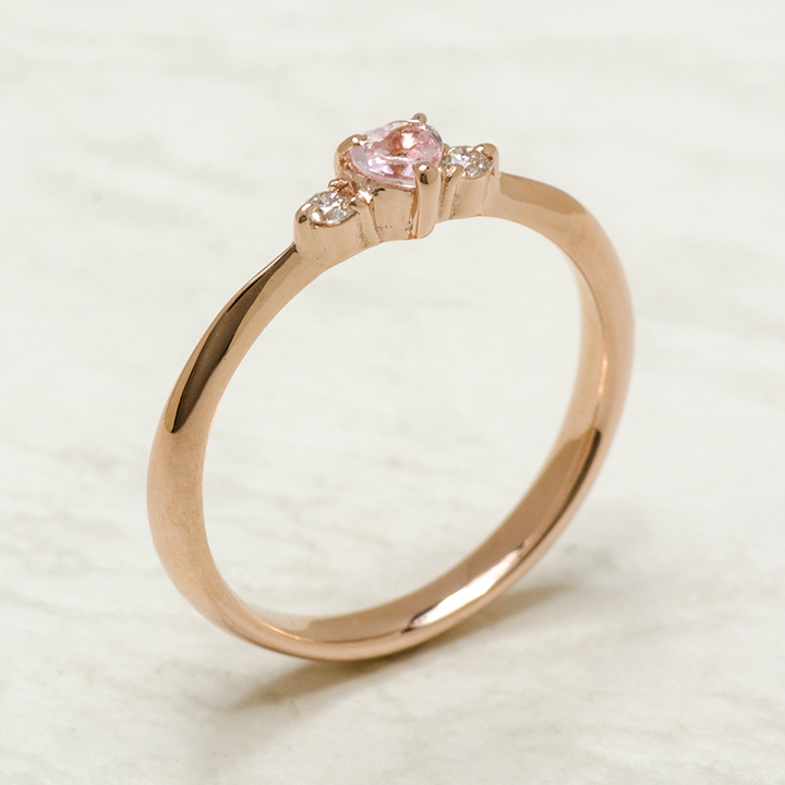 umu -アム- FINE JEWELRY STUIDIOピンククォーツ ダイヤモンド ハート リング 「finezza」kk0320_kanban2.jpg