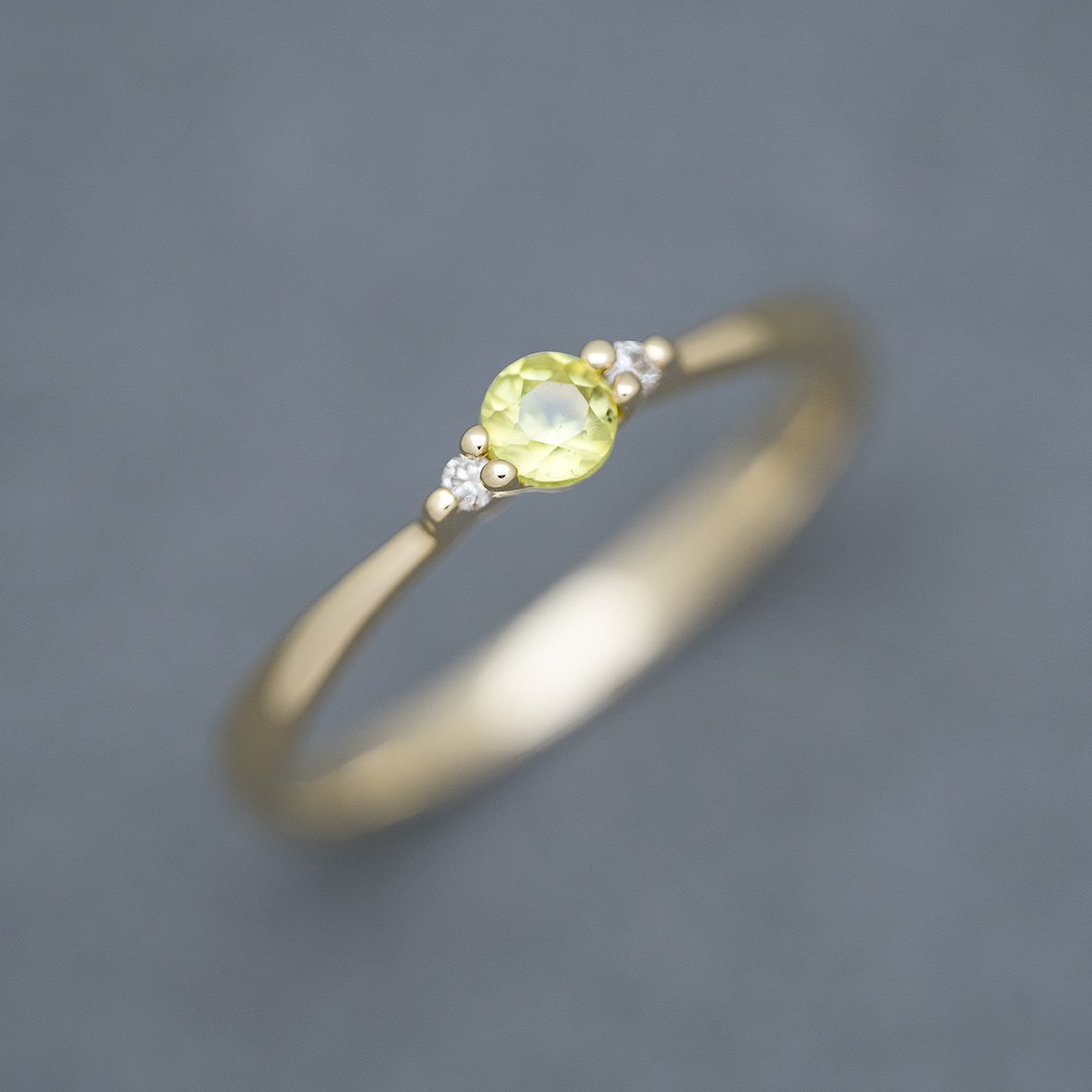 umu -アム- FINE JEWELRY STUIDIOK18 スフェーン ダイヤモンド リングkk0516_kanban2.jpg