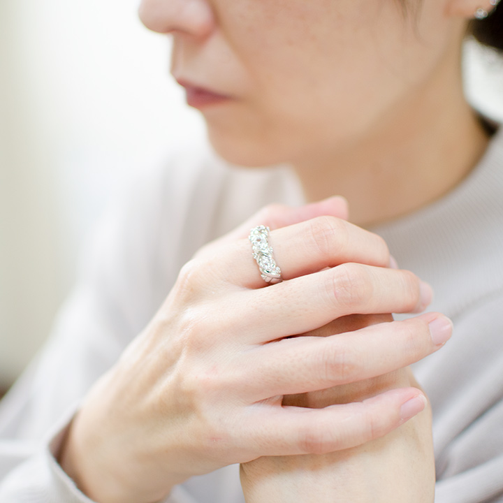 umu -アム- FINE JEWELRY STUIDIOホワイトトパーズ ダイヤモンド フラワー リングkk0620_i2.jpg