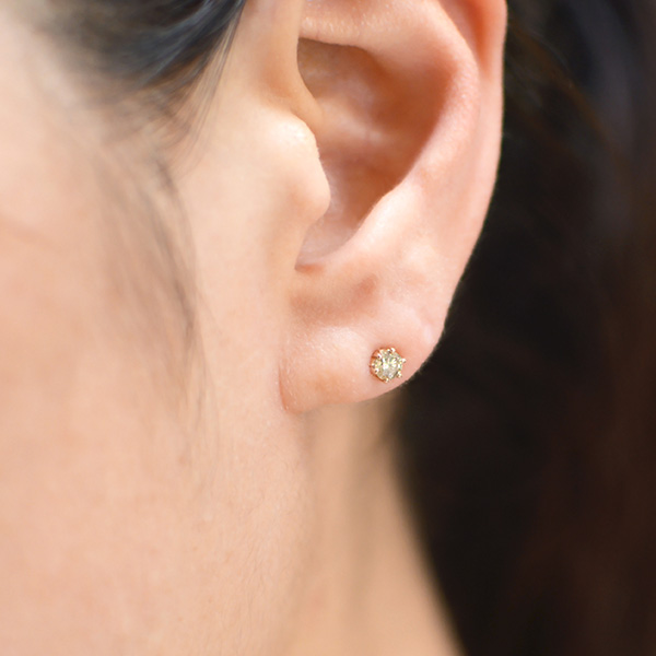 umu -アム- FINE JEWELRY STUIDIOK18 ブラウンダイヤモンド スタッドピアスkk0662_i2.jpg
