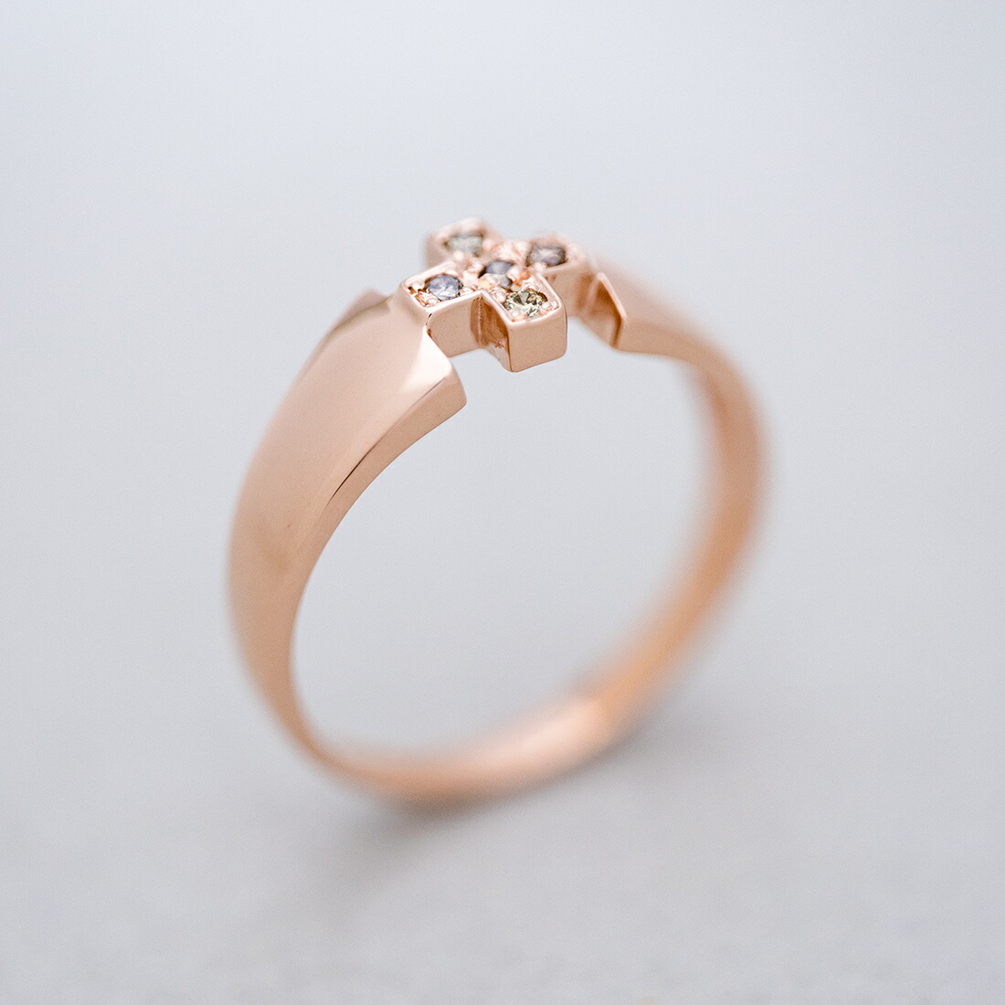 umu -アム- FINE JEWELRY STUIDIOブラウンダイヤモンド クロスモチーフ リングkk0724_kanban2.jpg