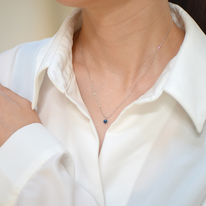 umu -アム- FINE JEWELRY STUIDIOロンドンブルートパーズ ペンダントkk0799_i3.jpg