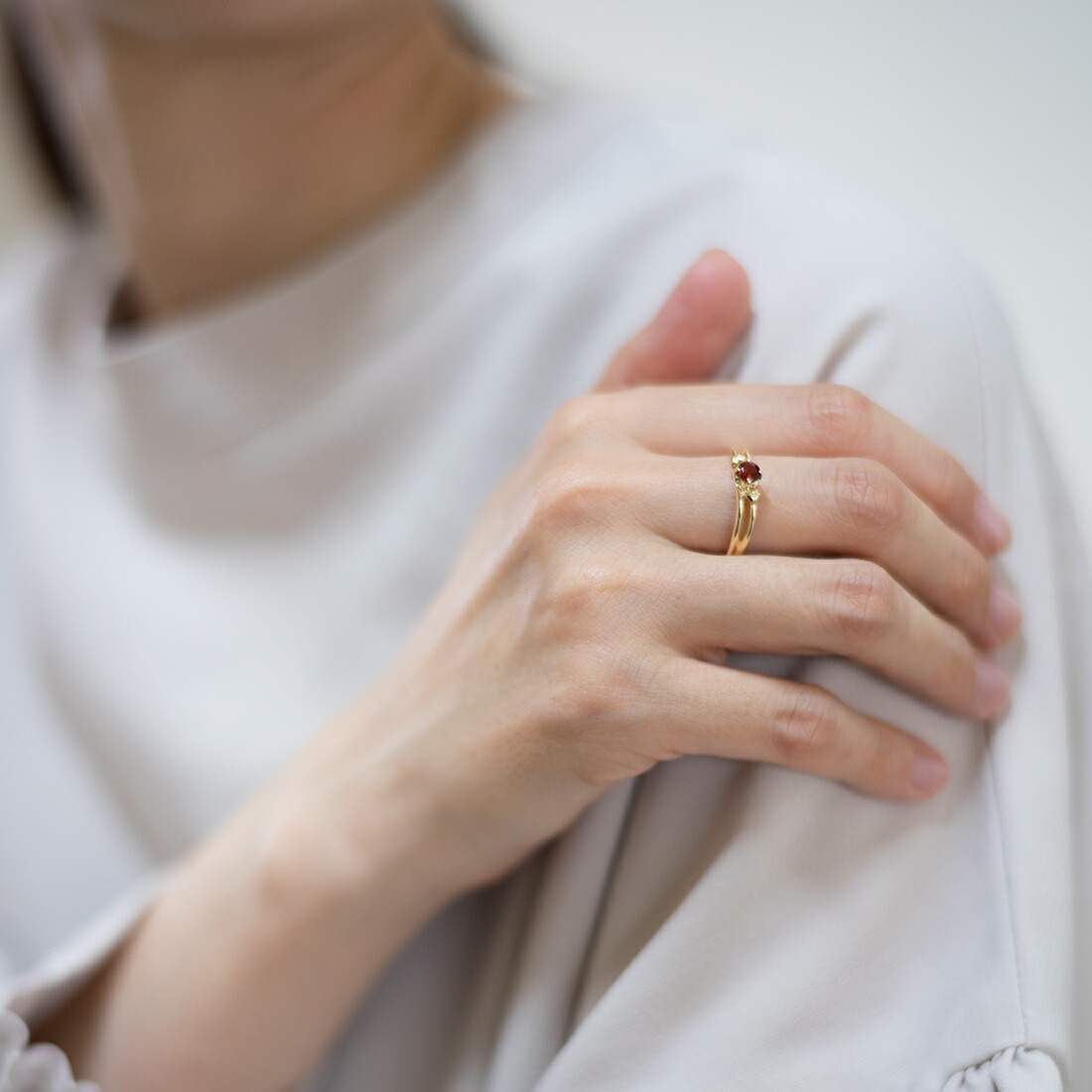 umu -アム- FINE JEWELRY STUIDIOガーネット リングkk0805_i3.jpg