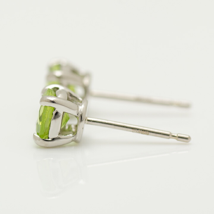 umu -アム- FINE JEWELRY STUIDIOペリドット スタッドピアスimgrc0078330525.jpg