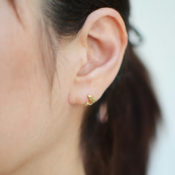 umu -アム- FINE JEWELRY STUIDIOドルフィンモチーフ スタッドピアスimgrc0074548678.jpg