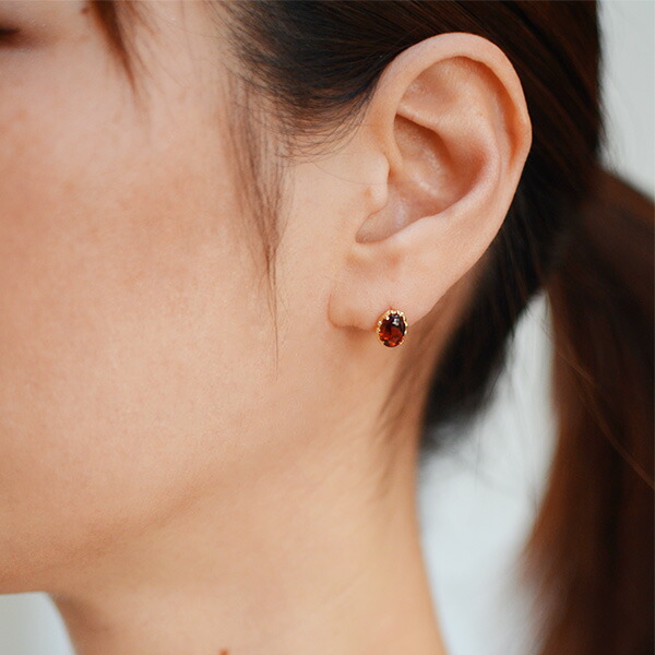 umu -アム- FINE JEWELRY STUIDIOガーネット スタッドピアス 「fresco」imgrc0074599088.jpg