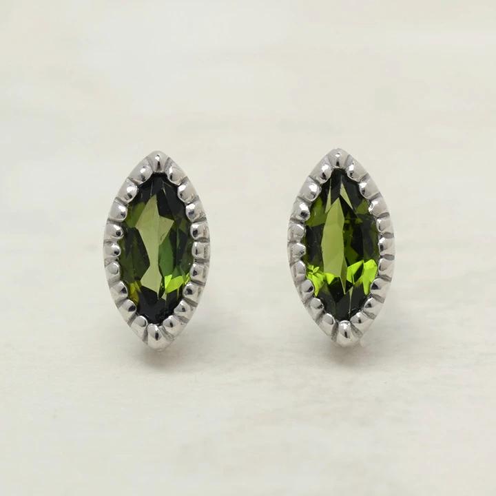 umu -アム- FINE JEWELRY STUIDIOマーキス グリーントルマリン スタッドピアスpi0096_kanban2.jpg