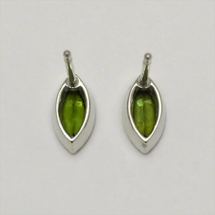 umu -アム- FINE JEWELRY STUIDIOマーキス グリーントルマリン スタッドピアスpi0096_u.jpg