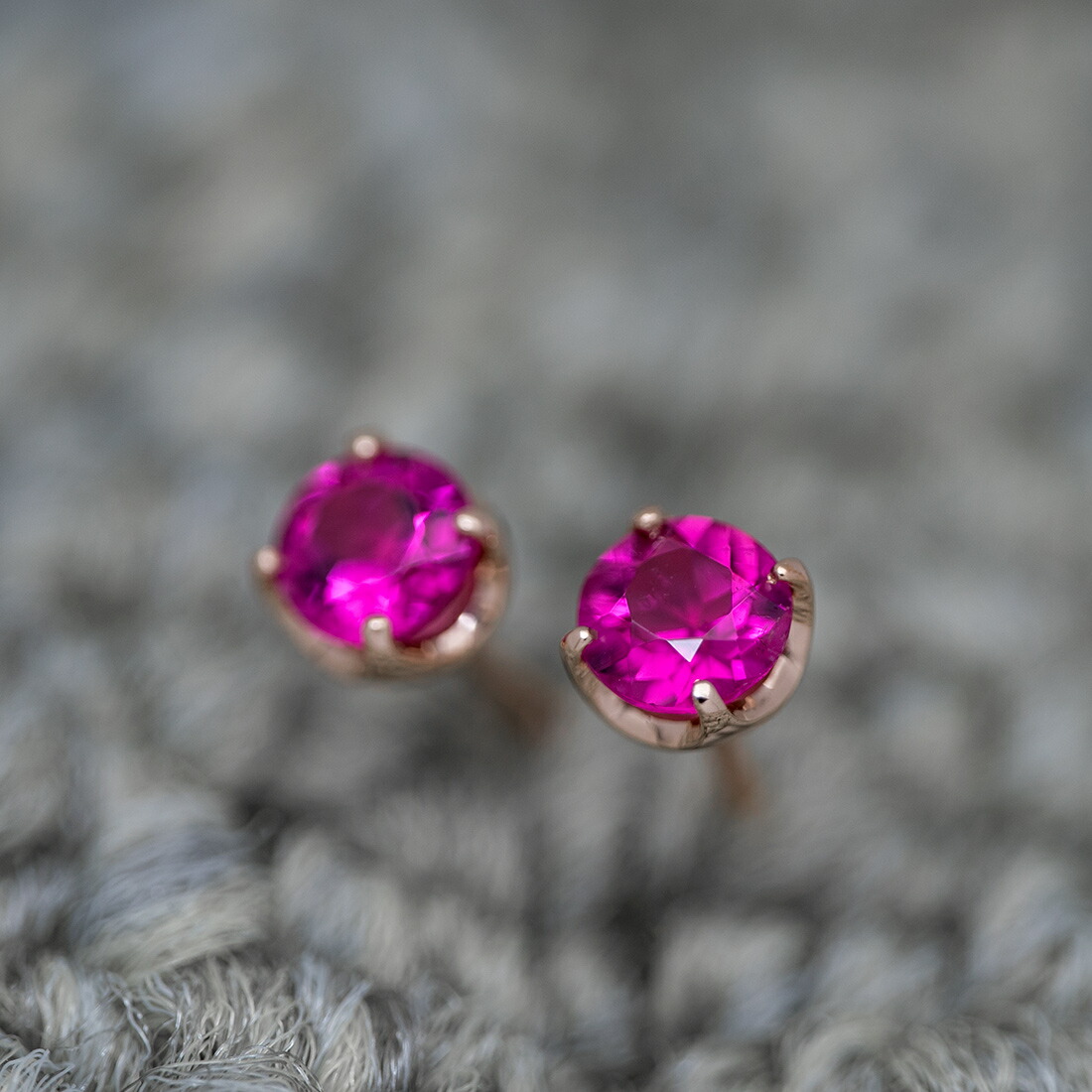 umu -アム- FINE JEWELRY STUIDIOルベライト スタッドピアス 「attore」pi0104_kanban2.jpg