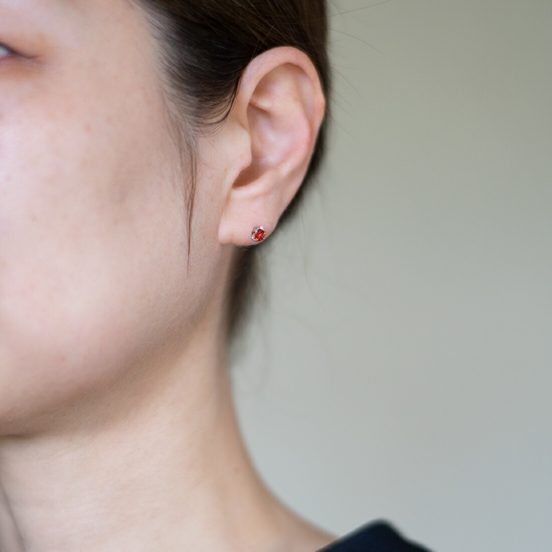 umu -アム- FINE JEWELRY STUIDIOアンデシン スタッドピアス 「attore」pi0105_i2.jpg