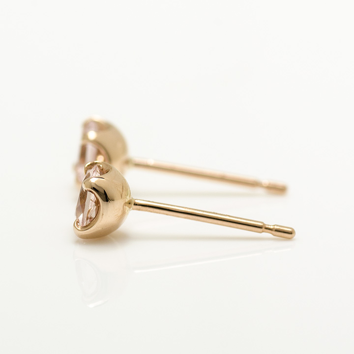 umu -アム- FINE JEWELRY STUIDIOモルガナイト スタッドピアス 「attore」pi0107_y.jpg