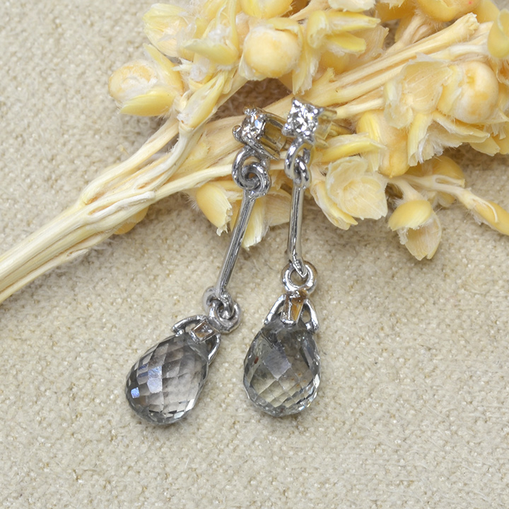 umu -アム- FINE JEWELRY STUIDIOK18 ブリオレット グリーンサファイア ピアス 「frutto」pi0133_kanban2.jpg