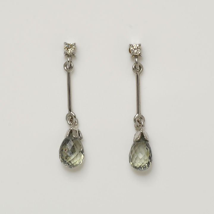 umu -アム- FINE JEWELRY STUIDIOK18 ブリオレット グリーンサファイア ピアス 「frutto」pi0133_m.jpg