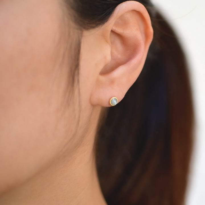 umu -アム- FINE JEWELRY STUIDIOK18 クリソベリル キャッツアイ スタッドピアス 「pupilla」pi0137_i2.jpg