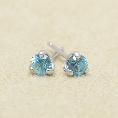 umu -アム- FINE JEWELRY STUIDIOK18 ブルージルコン スタッドピアス 「cielo」pi0153_kanban2.jpg