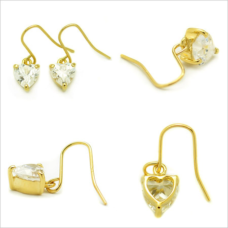 umu -アム- FINE JEWELRY STUIDIOK18 キュービックジルコニア フックピアス 「bambina」 pi0165_2.jpg