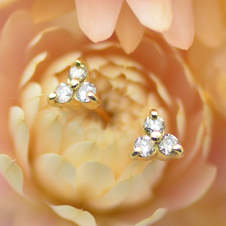 umu -アム- FINE JEWELRY STUIDIOK18 ダイヤモンド フラワーモチーフ スタッドピアスpi0166_kanban2.jpg