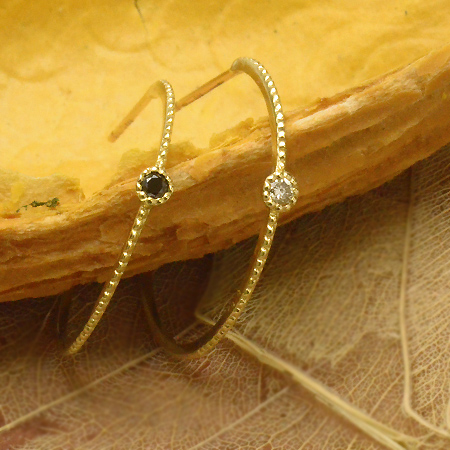 umu -アム- FINE JEWELRY STUIDIOK18 ダイヤモンド スタッドピアス 「semino」pi0169_kanban2.jpg