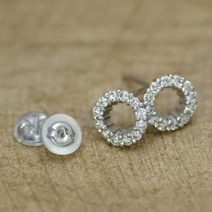umu -アム- FINE JEWELRY STUIDIOPT900 ダイヤモンド 0.24ct スタッドピアス 「halo」pi0185_6.jpg