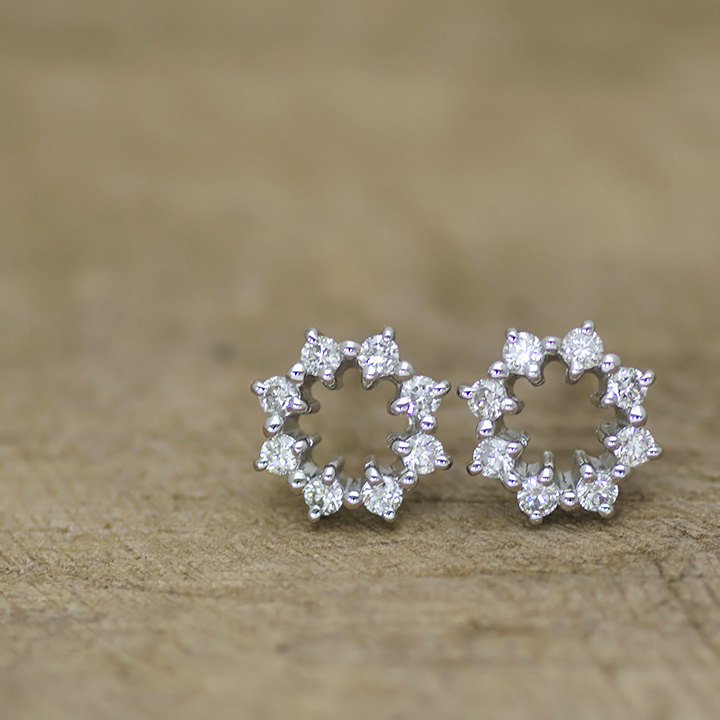 umu -アム- FINE JEWELRY STUIDIOPT900 ダイヤモンド 0.22ct スタッドピアス 「crystal」pi0186_2.jpg
