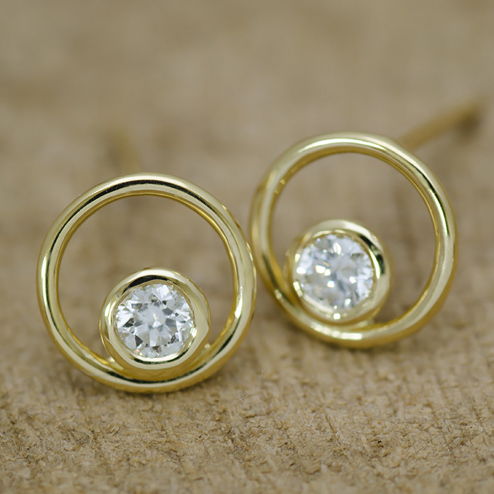 umu -アム- FINE JEWELRY STUIDIOK18 ダイヤモンド 0.2ct スタッドピアス 「moon」pi0187_5.jpg