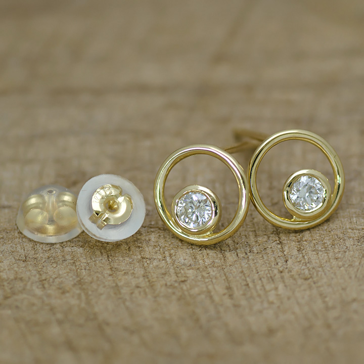 umu -アム- FINE JEWELRY STUIDIOK18 ダイヤモンド 0.2ct スタッドピアス 「moon」pi0187_6.jpg