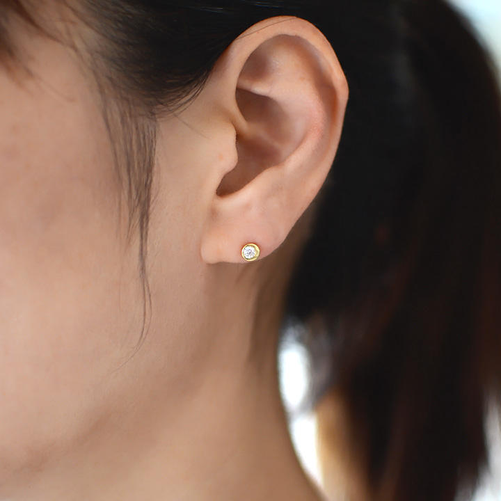 umu -アム- FINE JEWELRY STUIDIOK18 ダイヤモンド 0.2ct スタッドピアス 「moon」pi0188_9.jpg