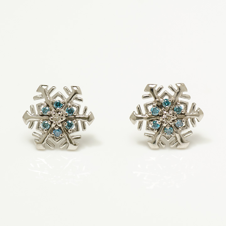 umu -アム- FINE JEWELRY STUIDIOK18 ブルーダイヤモンド ダイヤモンド スノーモチーフ スタッドピアスpi0191_m.jpg