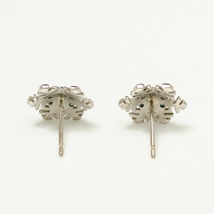 umu -アム- FINE JEWELRY STUIDIOK18 ブルーダイヤモンド ダイヤモンド スノーモチーフ スタッドピアスpi0191_u.jpg