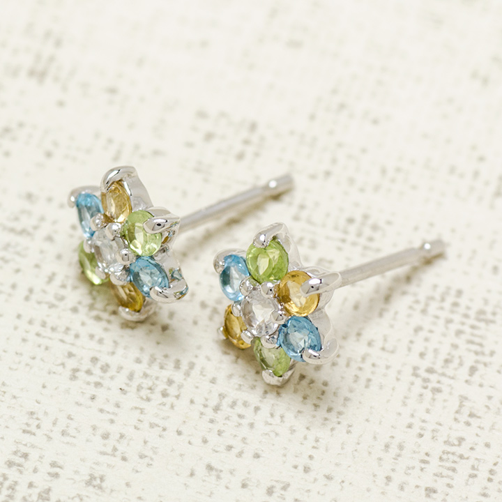 umu -アム- FINE JEWELRY STUIDIOK18 フレッシュカラー フラワーモチーフ スタッドピアスpi0199_kanban2.jpg