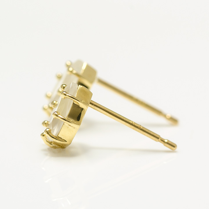umu -アム- FINE JEWELRY STUIDIOK18 ムーンストーン スタッドピアスpi0206_y.jpg