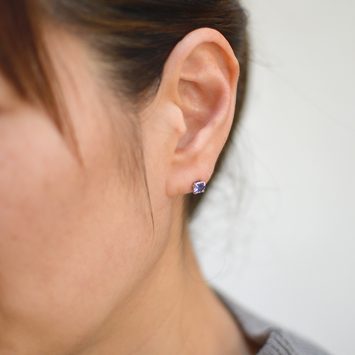 umu -アム- FINE JEWELRY STUIDIOK18 タンザナイト スタッドピアスpi0214_i2.jpg