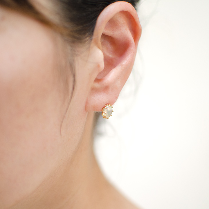 umu -アム- FINE JEWELRY STUIDIOK18 オパール スタッドピアスpi0230_i2.jpg