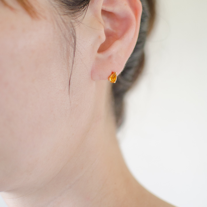 umu -アム- FINE JEWELRY STUIDIOK18 スタッドシトリン ピアス 「adulto」pi0231_i3.jpg