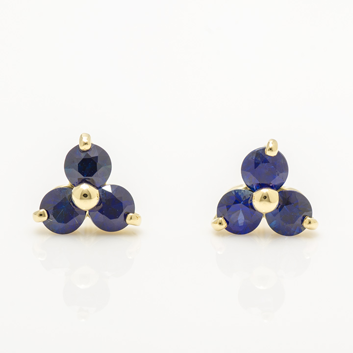 umu -アム- FINE JEWELRY STUIDIOK18 ブルーサファイア フラワーモチーフ スタッドピアスpi0236_m.jpg