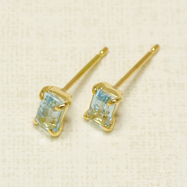 umu -アム- FINE JEWELRY STUIDIOK18 アクアマリン スタッドピアス 「formella」pi0240_kanban2.jpg