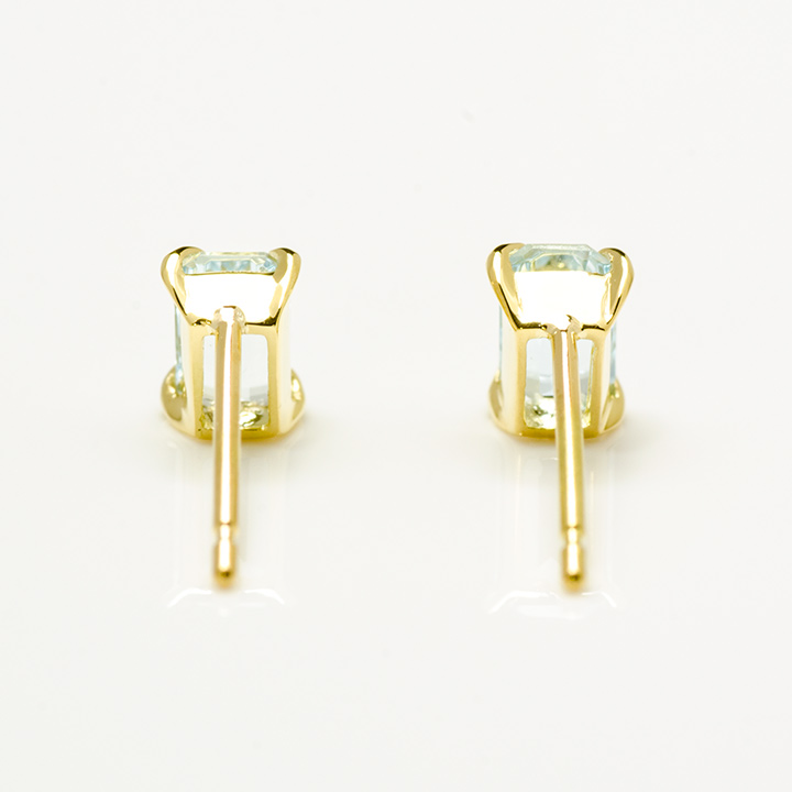 umu -アム- FINE JEWELRY STUIDIOK18 アクアマリン スタッドピアス 「formella」pi0240_u.jpg