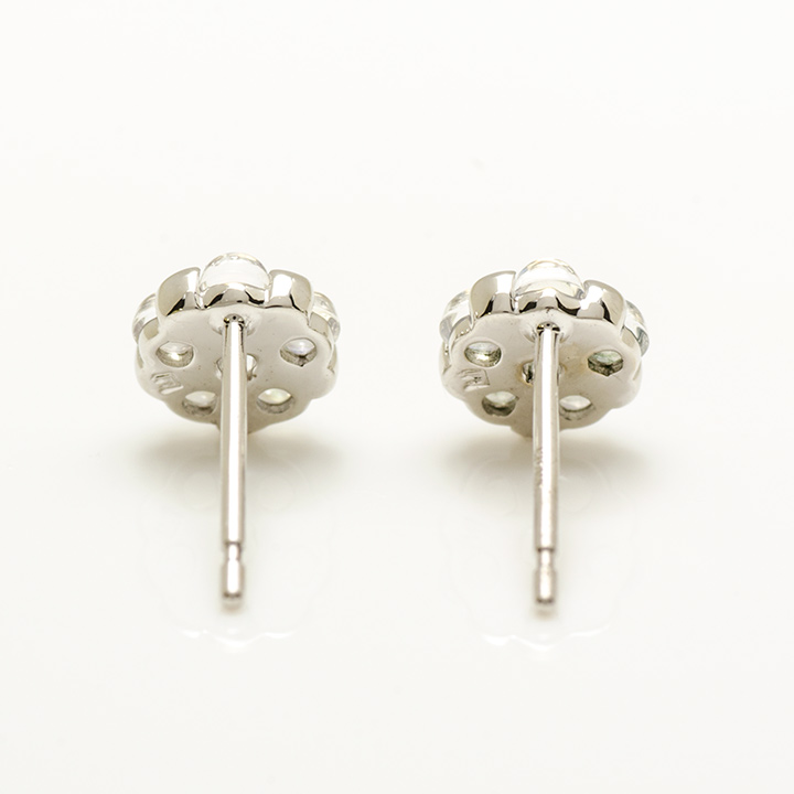 umu -アム- FINE JEWELRY STUIDIOK18 ブルームーンストーン フラワーモチーフ スタッドピアスpi0241_u.jpg