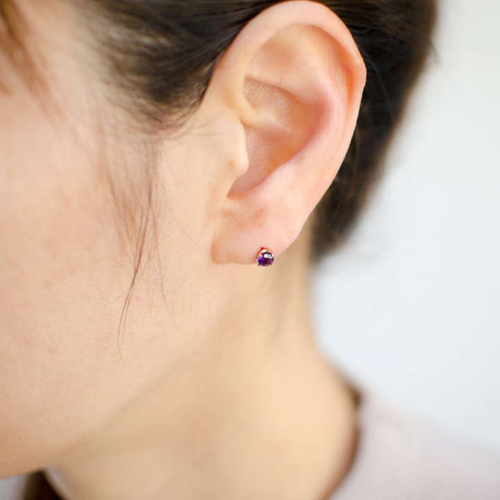 umu -アム- FINE JEWELRY STUIDIOK18 アメシスト スタッドピアス 「attore」pi0243_i2.jpg