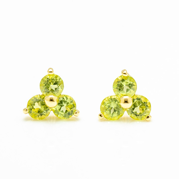 umu -アム- FINE JEWELRY STUIDIOK18 ペリドット フラワーモチーフ スタッドピアスpi0249_m.jpg