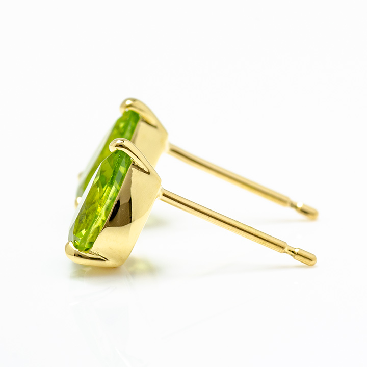 umu -アム- FINE JEWELRY STUIDIOK18 ペリドット スタッドピアス 「adulto」pi0254_y.jpg