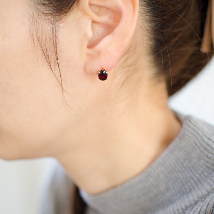 umu -アム- FINE JEWELRY STUIDIOガーネット スタッドピアスpi0277_i3.jpg